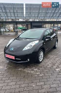 Хэтчбек Nissan Leaf 2016 в Луцке