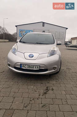 Хетчбек Nissan Leaf 2013 в Володимирі