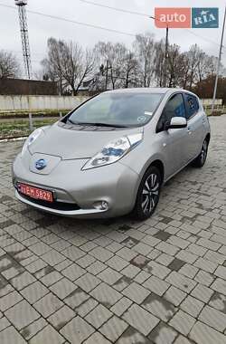 Хетчбек Nissan Leaf 2015 в Луцьку