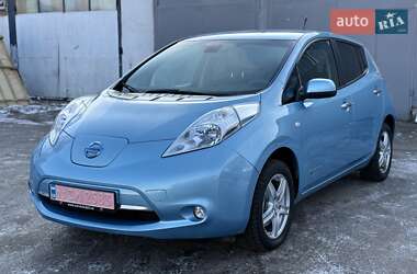 Хэтчбек Nissan Leaf 2016 в Ровно