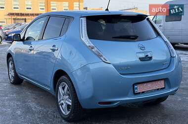 Хэтчбек Nissan Leaf 2016 в Ровно