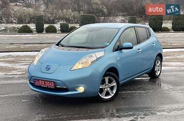 Хетчбек Nissan Leaf 2015 в Дніпрі