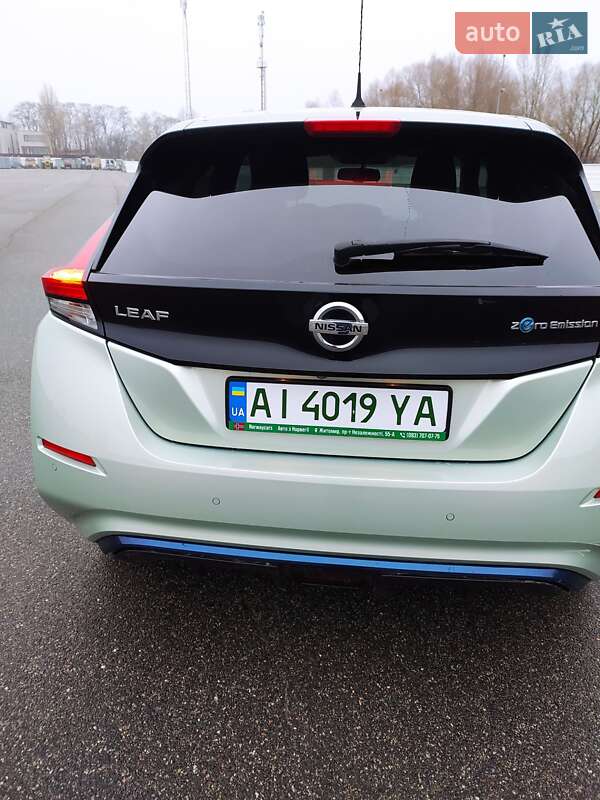 Хэтчбек Nissan Leaf 2018 в Боярке
