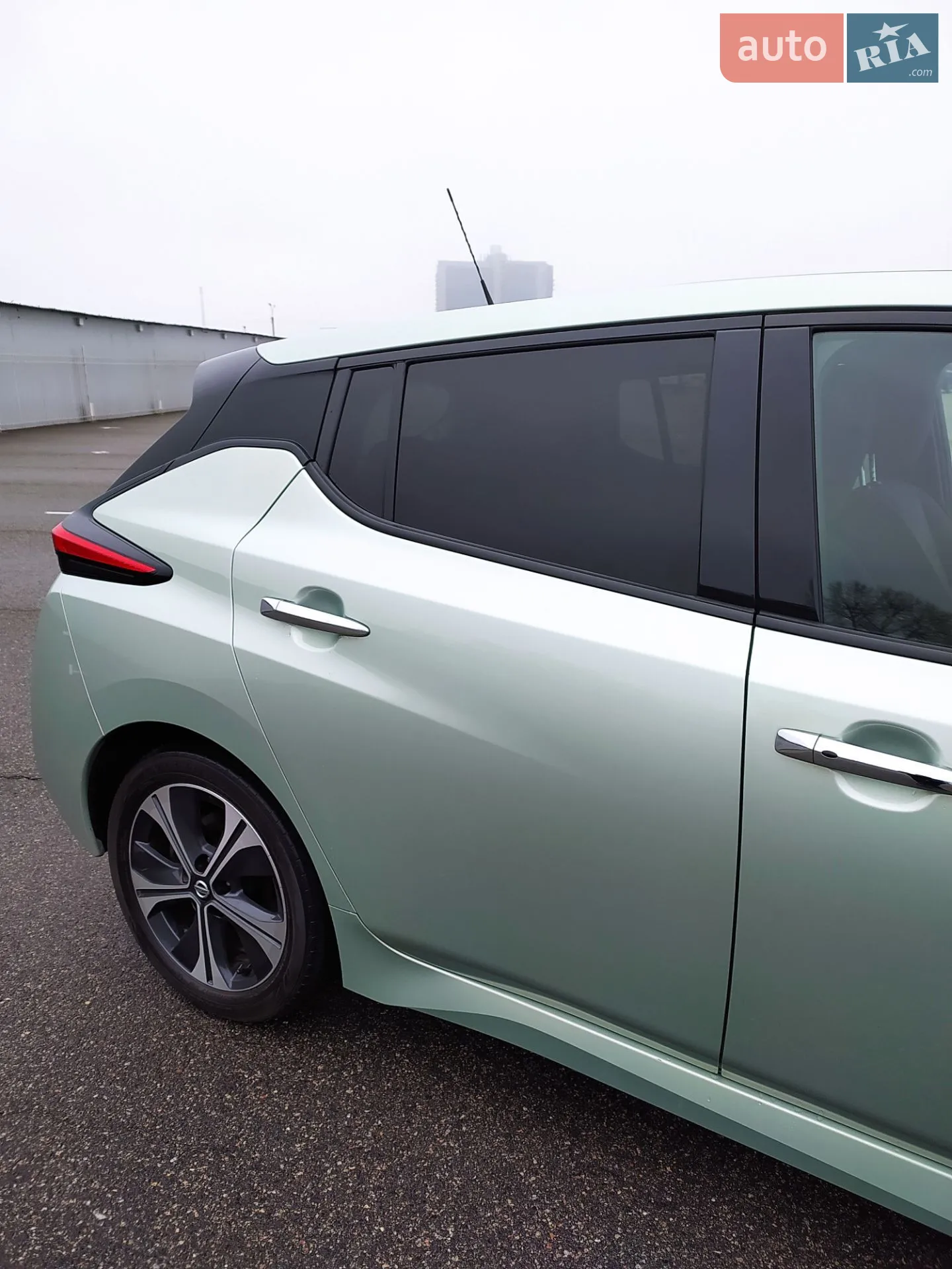 2018 Nissan Leaf - мініатюра 11