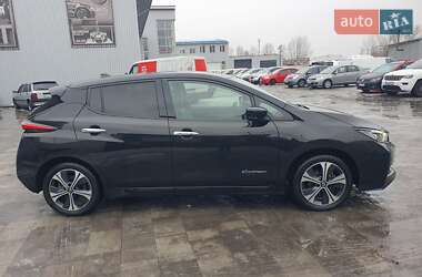 Хетчбек Nissan Leaf 2019 в Києві