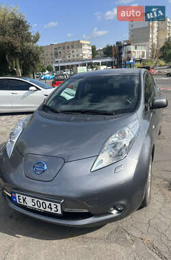 Хетчбек Nissan Leaf 2015 в Вінниці