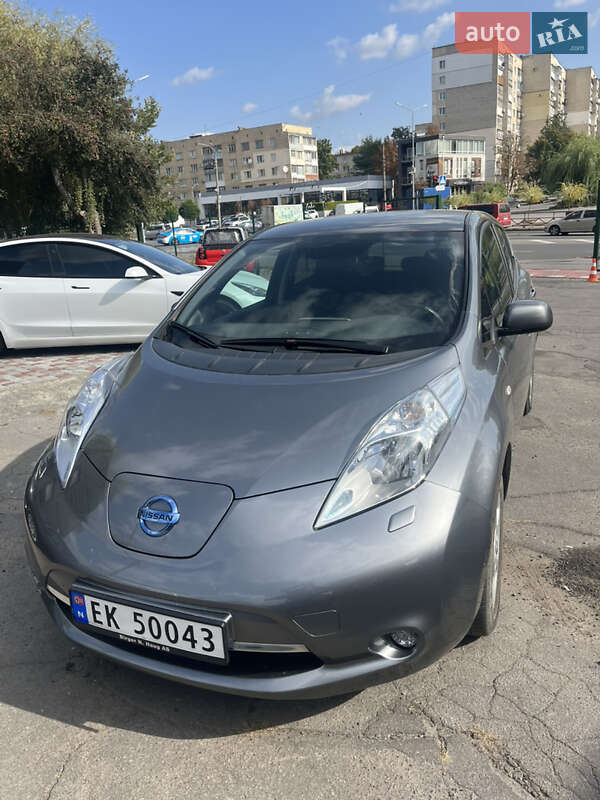 Nissan Leaf 2015