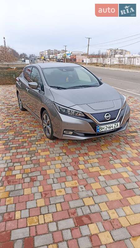 Хетчбек Nissan Leaf 2019 в Білгороді-Дністровському