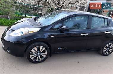 Хетчбек Nissan Leaf 2013 в Одесі