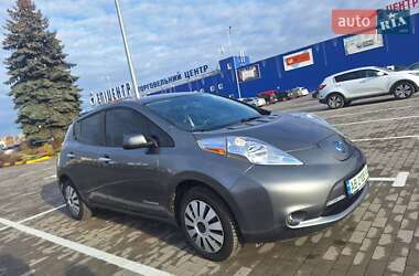 Хетчбек Nissan Leaf 2014 в Вінниці