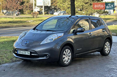 Хетчбек Nissan Leaf 2013 в Одесі