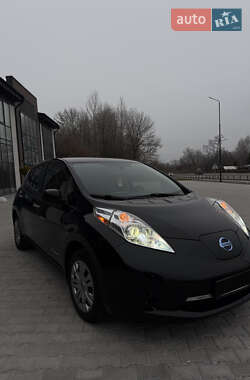 Хетчбек Nissan Leaf 2015 в Тернополі