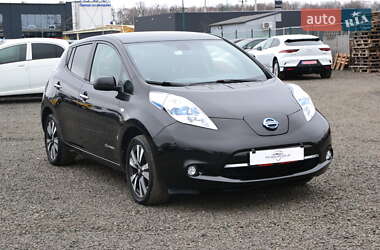 Хэтчбек Nissan Leaf 2015 в 
