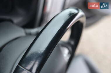 Хэтчбек Nissan Leaf 2015 в 