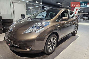 Хэтчбек Nissan Leaf 2017 в Киеве