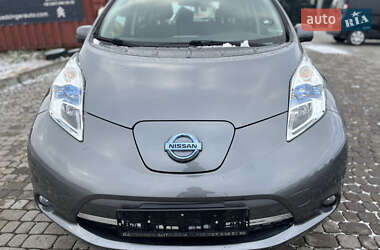 Хэтчбек Nissan Leaf 2014 в Львове