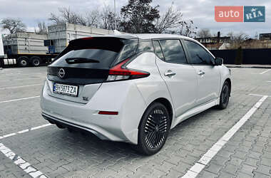 Хетчбек Nissan Leaf 2022 в Одесі