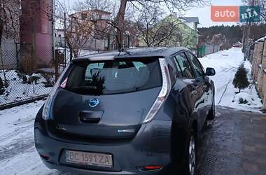 Хэтчбек Nissan Leaf 2013 в Львове