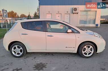 Хетчбек Nissan Leaf 2011 в Тернополі