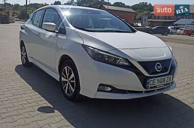 Хетчбек Nissan Leaf 2018 в Чернівцях