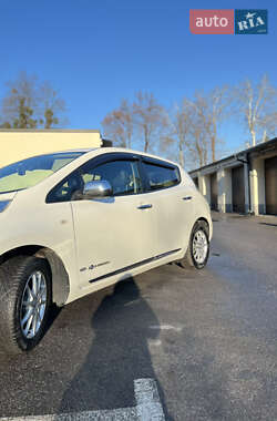 Хетчбек Nissan Leaf 2014 в Вінниці