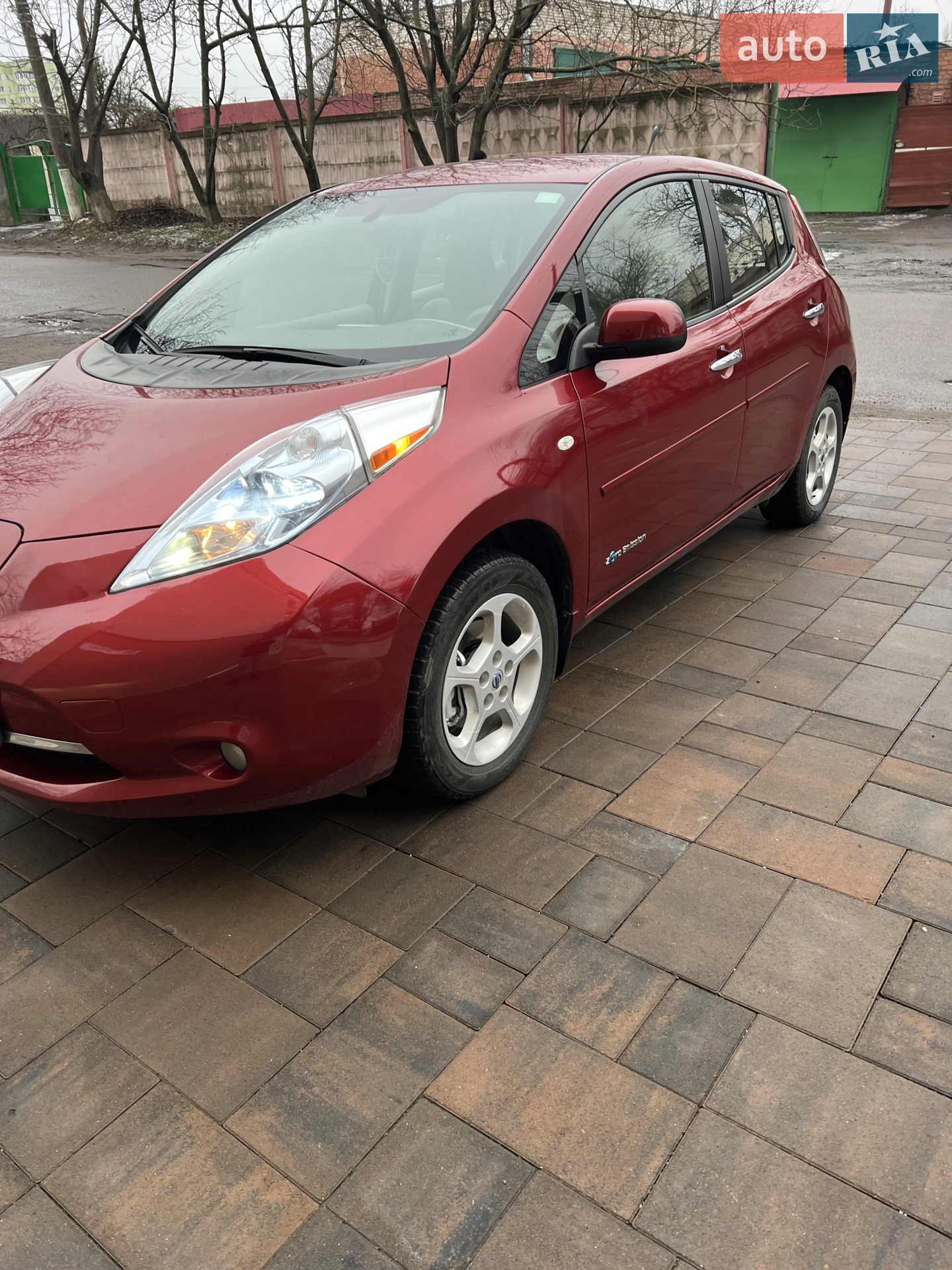 2011 Nissan Leaf - мініатюра 2