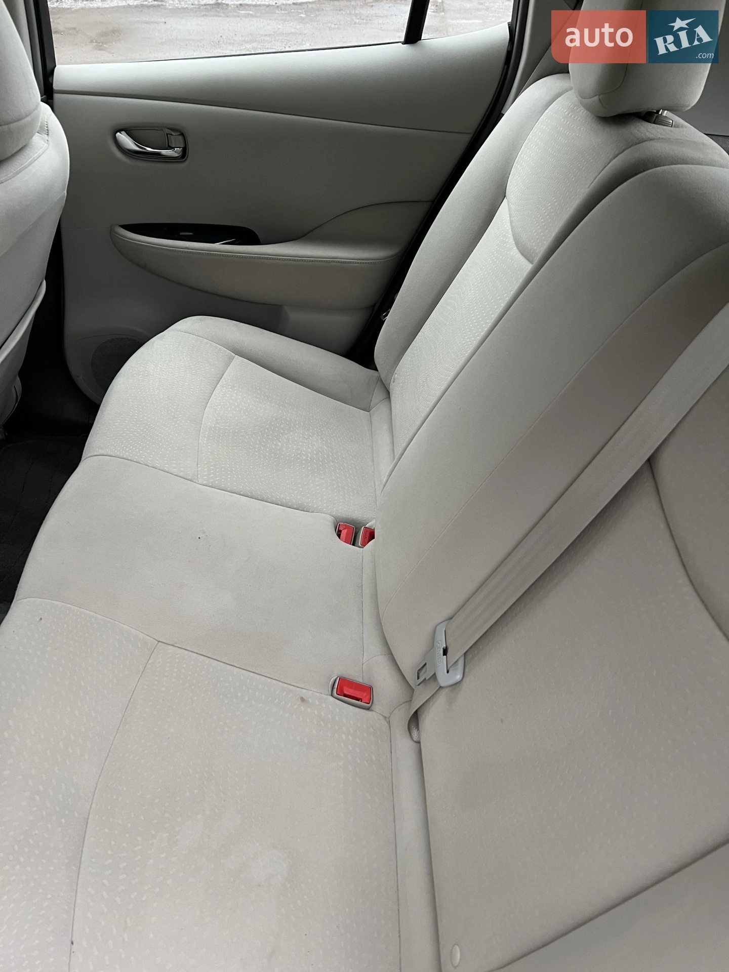 2011 Nissan Leaf - мініатюра 10