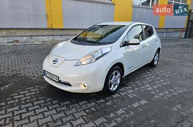 Хетчбек Nissan Leaf 2014 в Рівному