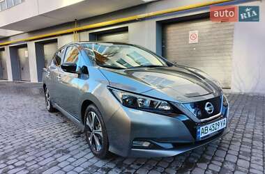 Хетчбек Nissan Leaf 2021 в Вінниці