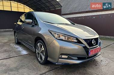 Хетчбек Nissan Leaf 2019 в Черкасах