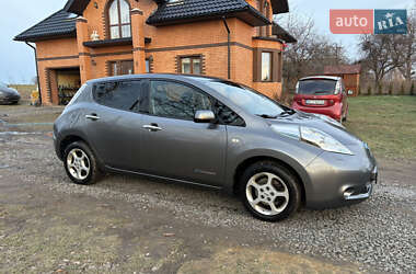 Хетчбек Nissan Leaf 2015 в Луцьку