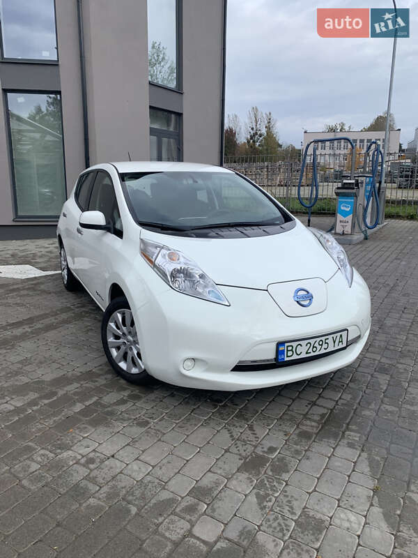 Хетчбек Nissan Leaf 2016 в Львові