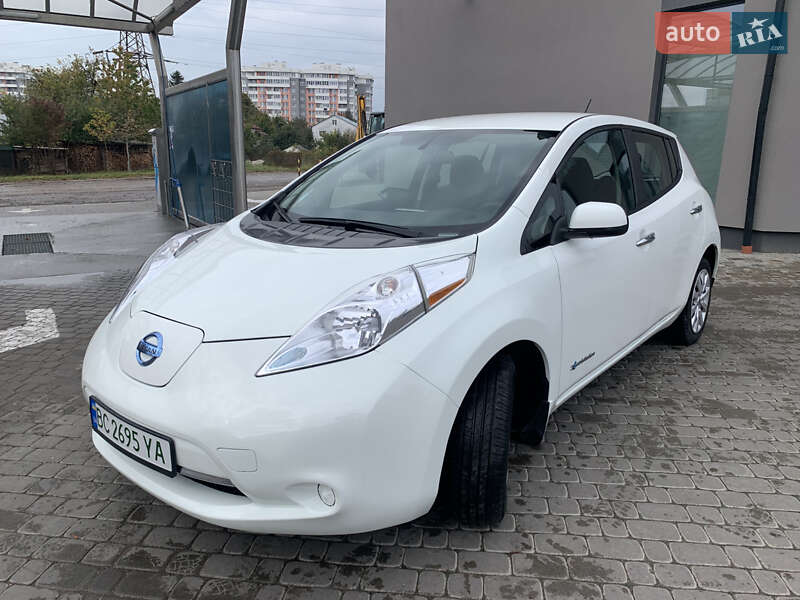 Хетчбек Nissan Leaf 2016 в Львові