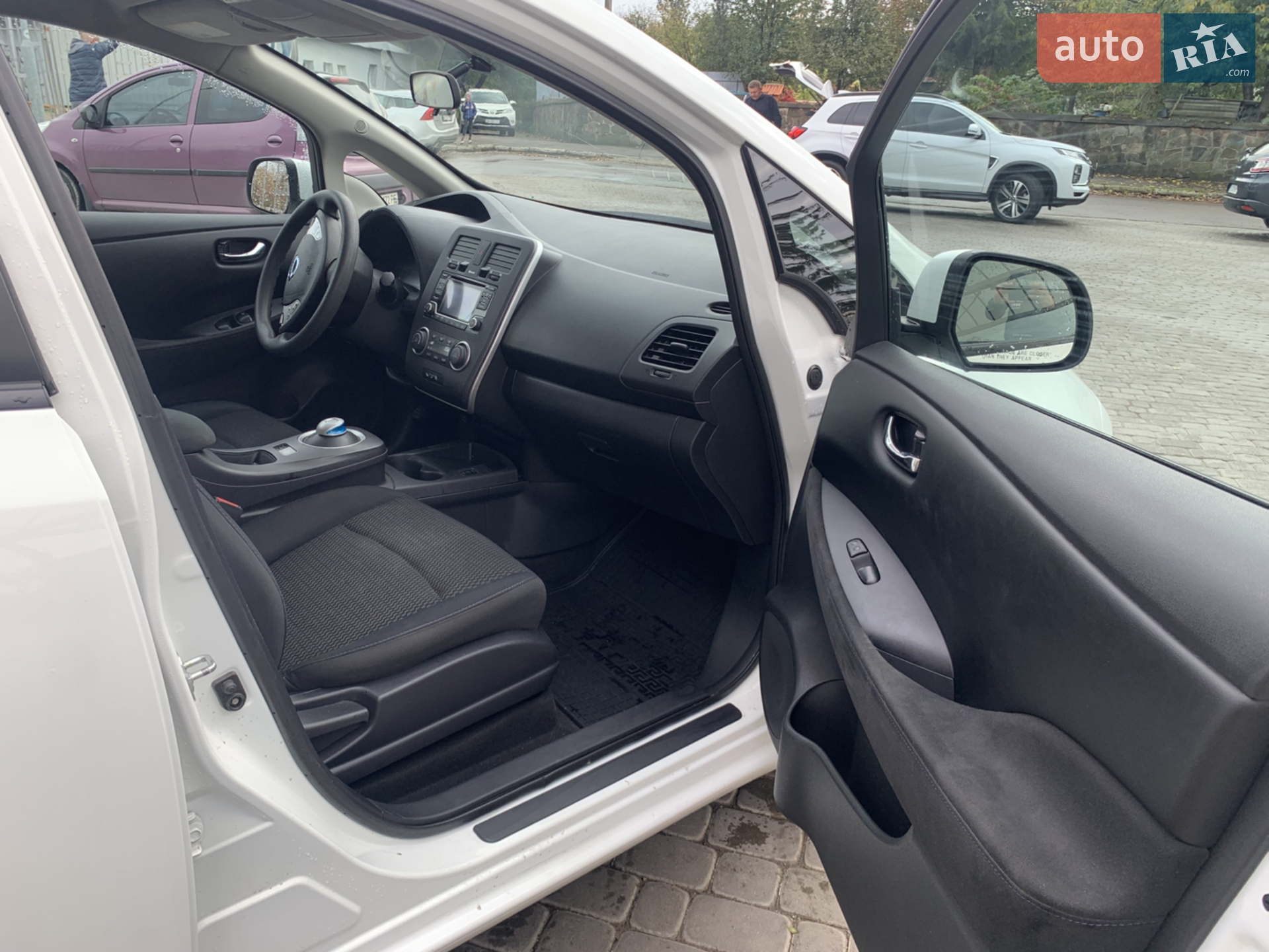 2016 Nissan Leaf - мініатюра 11