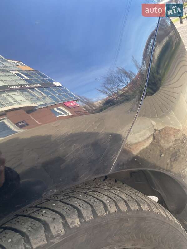 Хэтчбек Nissan Leaf 2014 в Киеве