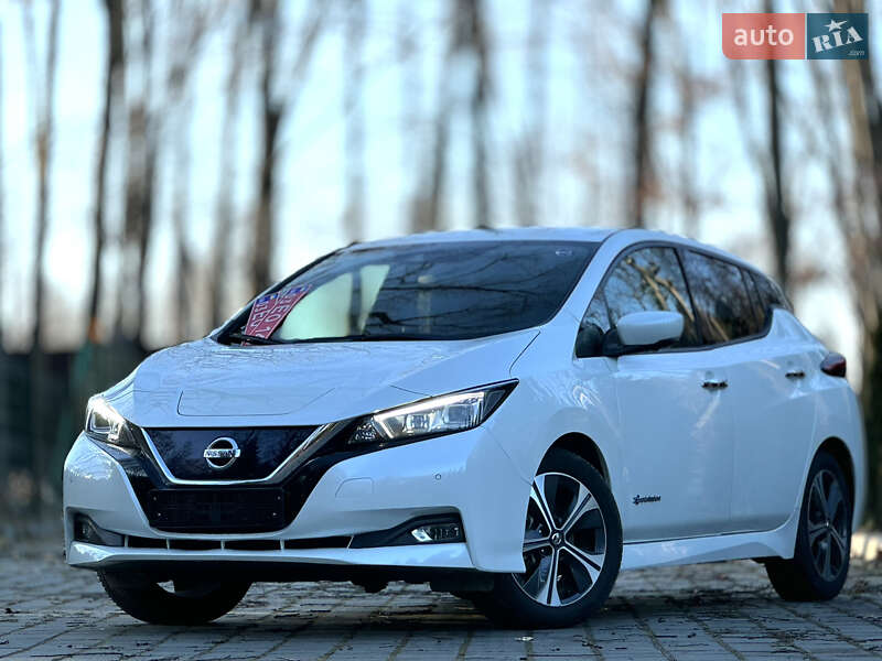 Хэтчбек Nissan Leaf 2019 в Дрогобыче