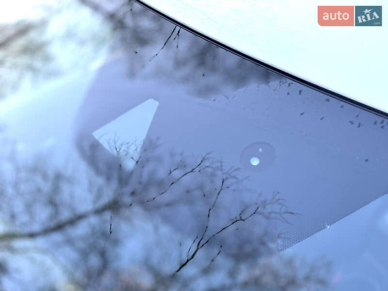 Хэтчбек Nissan Leaf 2019 в Дрогобыче