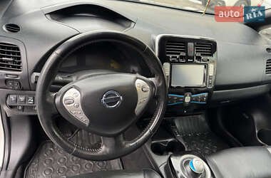 Хэтчбек Nissan Leaf 2014 в Житомире