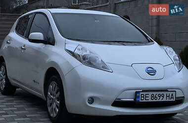 Хетчбек Nissan Leaf 2013 в Миколаєві