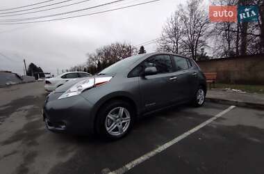 Хетчбек Nissan Leaf 2014 в Звягелі