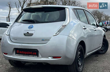 Хетчбек Nissan Leaf 2015 в Білогородці