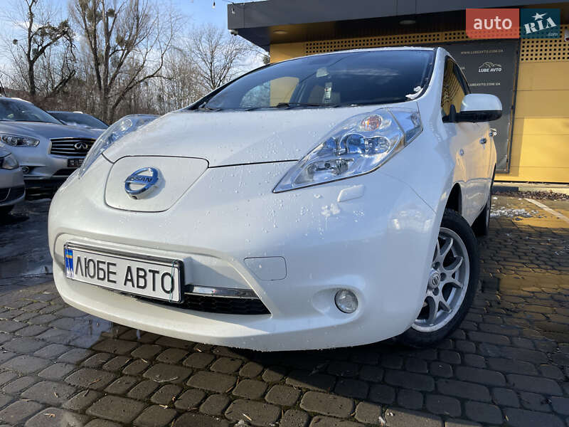 Nissan Leaf 2014