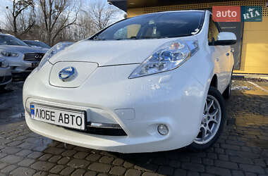 Хэтчбек Nissan Leaf 2014 в Львове