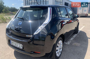 Хетчбек Nissan Leaf 2014 в Житомирі