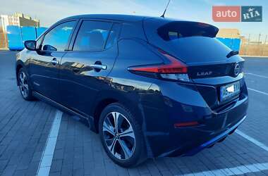 Хетчбек Nissan Leaf 2018 в Вінниці