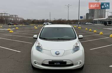 Хетчбек Nissan Leaf 2014 в Києві