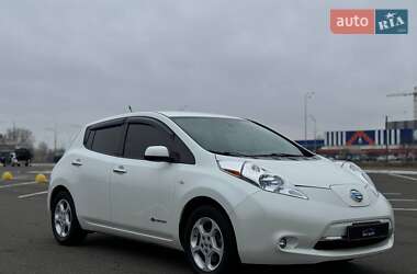 Хетчбек Nissan Leaf 2014 в Києві