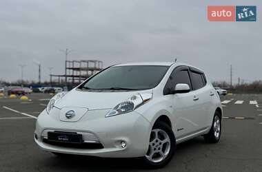 Хетчбек Nissan Leaf 2014 в Києві