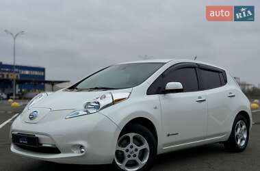 Хэтчбек Nissan Leaf 2014 в Киеве