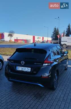 Хетчбек Nissan Leaf 2018 в 